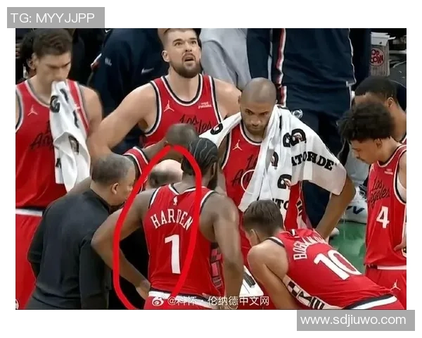 快船与凯尔特人全场激战回顾球员表现与战术分析精彩纷呈